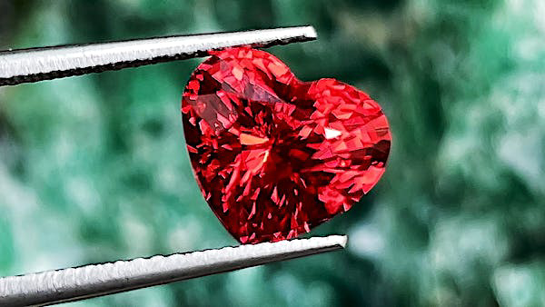 Picture for category Spinel
