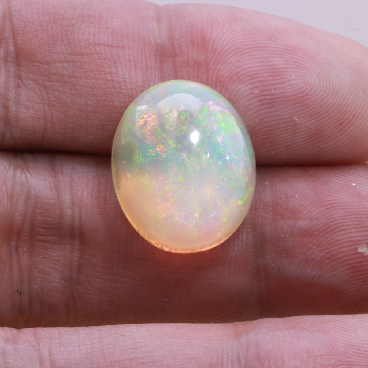 White Ethiopian Opal 17.37ct (OP0081)