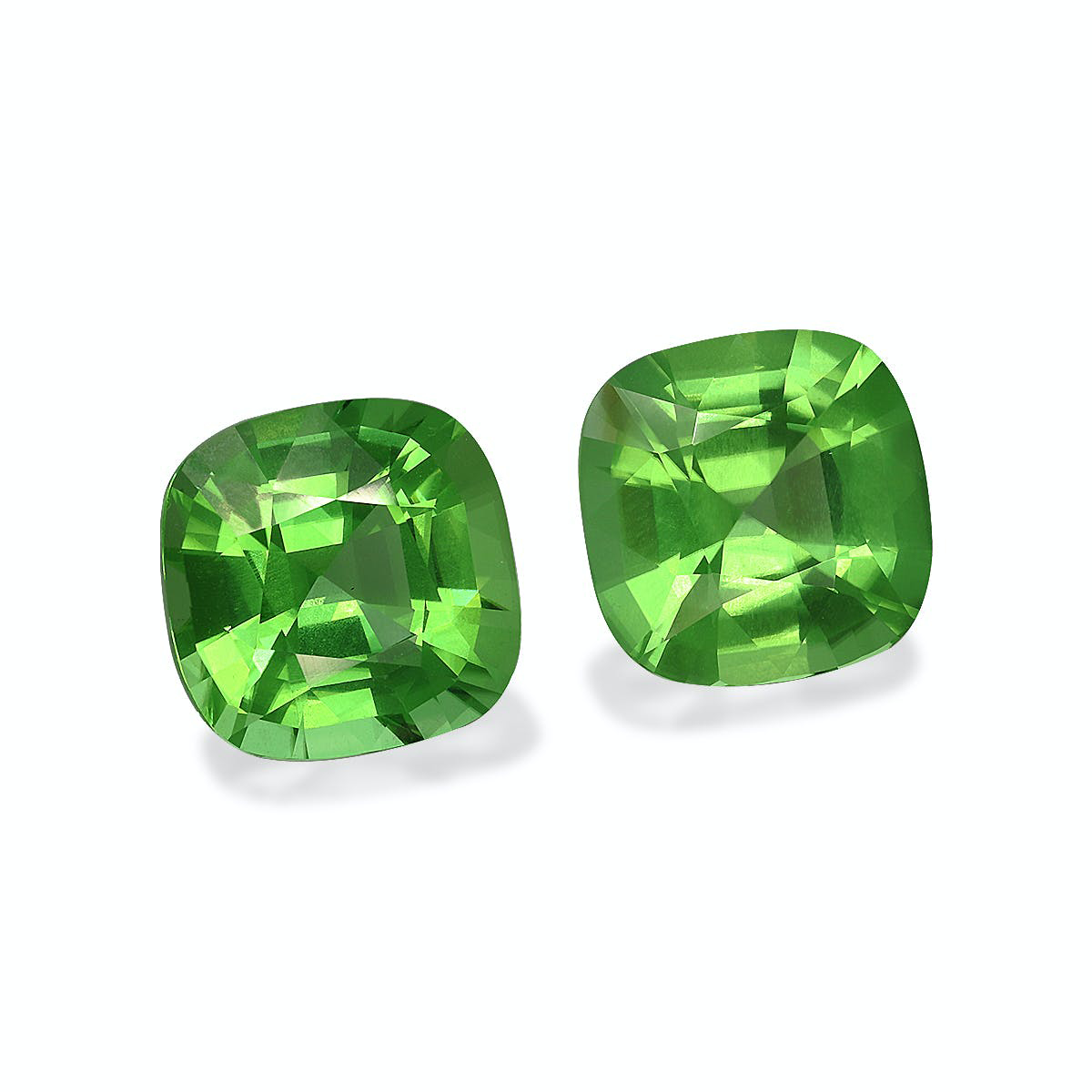 Picture of Pistachio Green Peridot 27.24ct - 14mm Pair (PD0233)