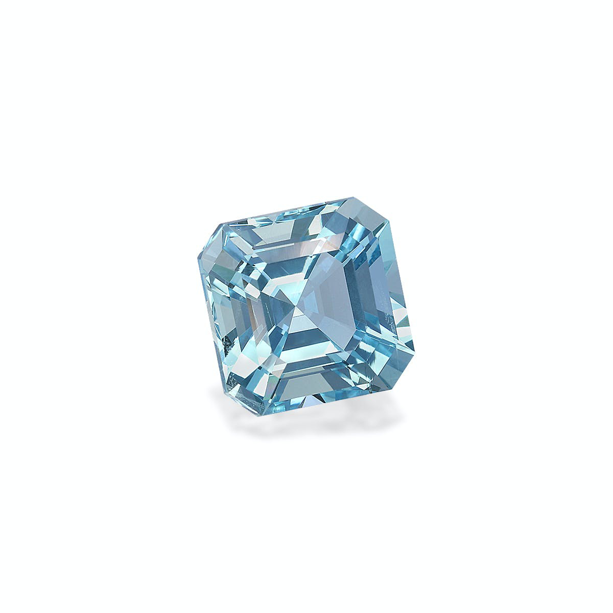 Ice Blue Aquamarine 3.84ct - 9mm (AQ4015)